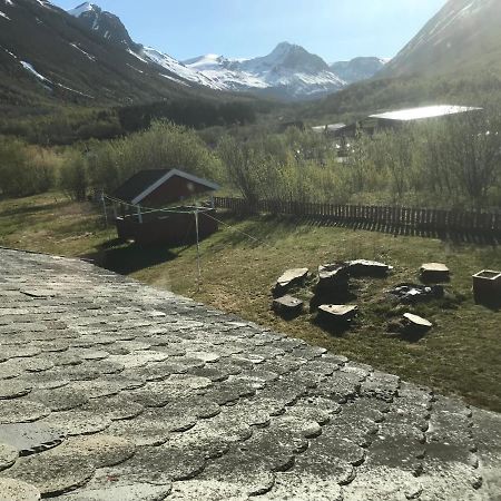 Lyngenfjord gammelhotell Olderdalen Exterior foto